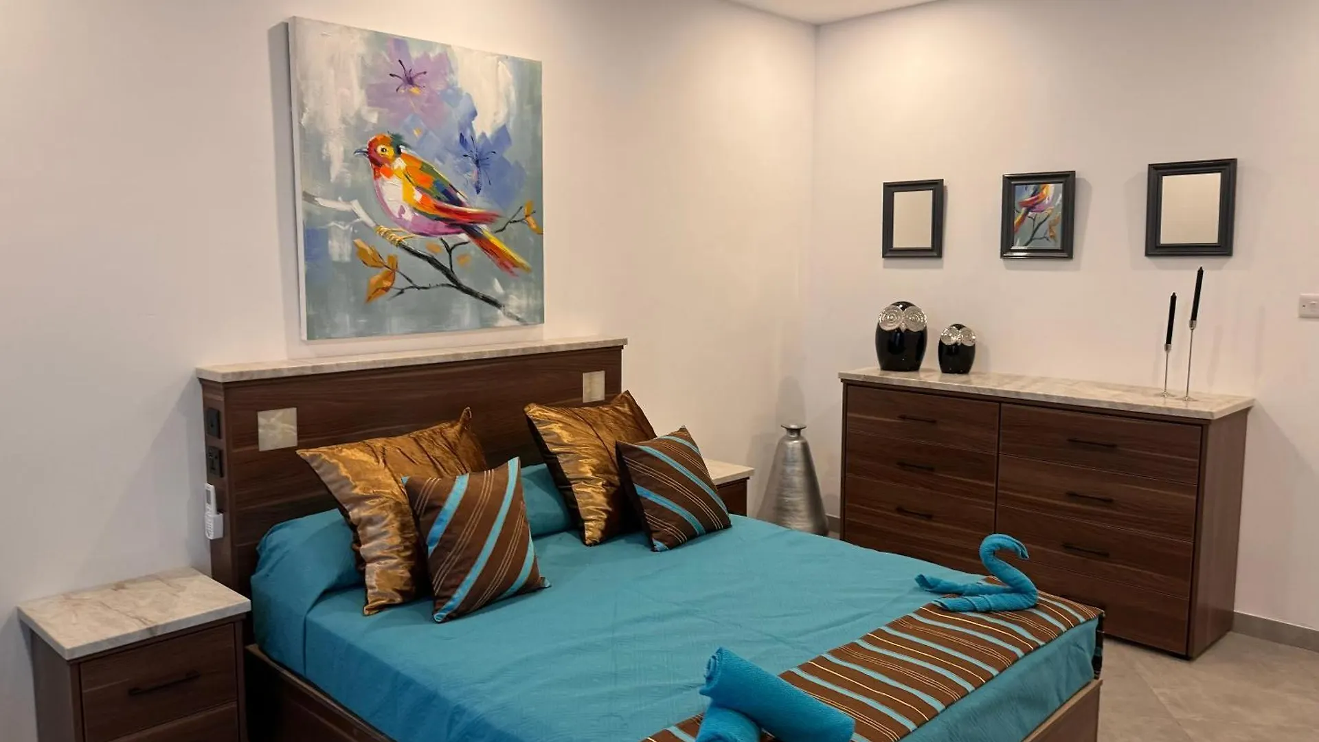 Camdan K Apartment Suites location
